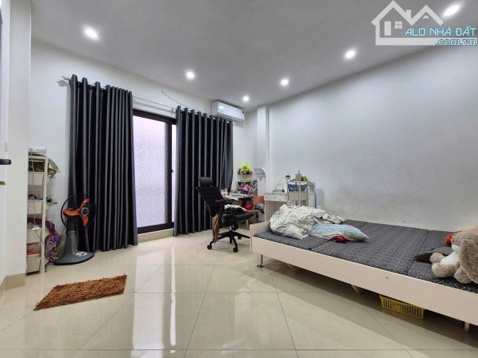 LÊ TRỌNG TẤN – 32m² – 5 TẦNG – MT 6m – GIÁ NHỈNH 8 TỶ