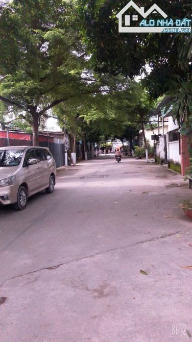 Nhà trệt đúc lửng góc 2MT đường TCH 03, DT 4x22m giá 6,1 tỷ TL :