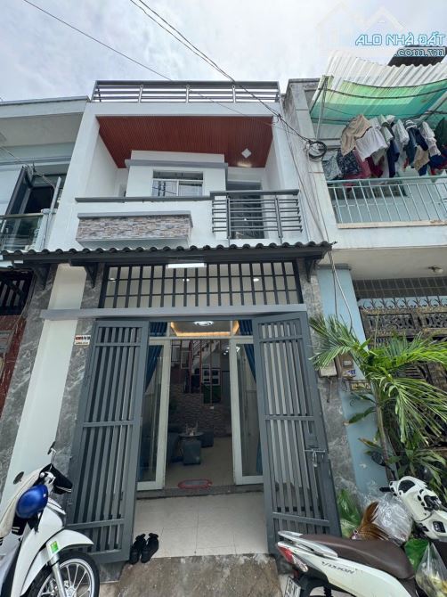 Nhà hẻm Đường số 20, P.bhha, quận Bình Tân - 44m2 - Xây mới 2 Tầng