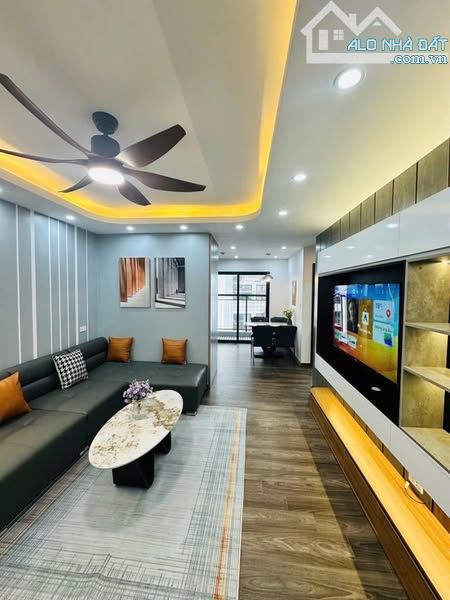 SIÊU PHẨM CHUNG CƯ HOÀNG MAI  - CHỦ TẶNG NỘI THẤT SANG XỊN MỊN - CĂN HỘ 3 NGỦ