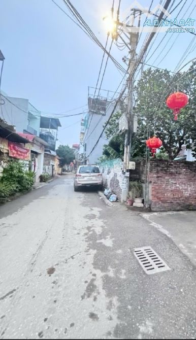 GIẢM SỐC 400 TR - BÁN GẤP ĐẤT ĐÔNG DƯ -  GIA LÂM - 120M