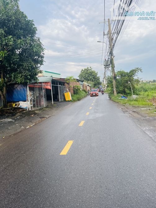 🏡140m2 ĐẤT, KHU PHÂN LÔ ĐƯỜNG NHỰA 8m , SÁT SÂN GÔN  LONG BÌNH  Q9, NHỈNH 9 Tỷ ( có bớt )