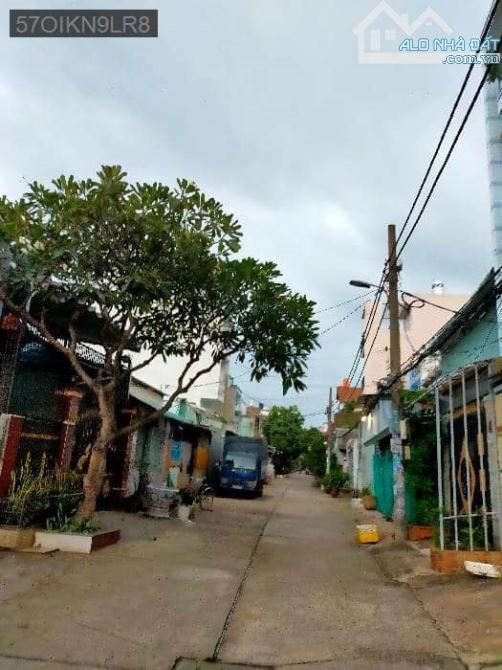 ++ HẺM XE TẢI TRÁNH NHAU - SÁT TÊN LỬA EON BÌNH TÂN-  6 X 15 - 2 TẤM - 6,98TY -
