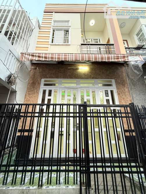 Cho Thuê Nhà Trệt lâu hẻm 48 Nguyễn Trãi - có máy lạnh 1 cái