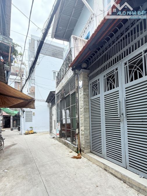 4 TẦNG- 3 x 15M- HẺM 3M- GẦN MT- NGUYỄN CÔNG HOAN P7 PN- 6,8 TỶ