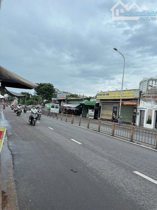 Nhà mặt tiền đường 30m Lê Đức Thọ 151m2 ngang 5.1m 4 tầng BTCT ngay chợ KD đỉnh 21 tỷ.