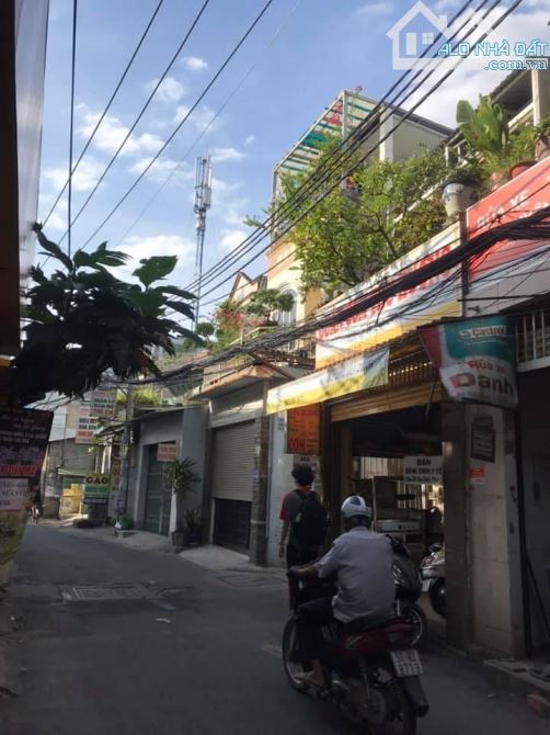 Bán nhà mặt tiền Thống Nhất, phường 16, Gò Vấp, kinh doanh tốt, 70m2, 3 tầng, giá 6.5 tỷ