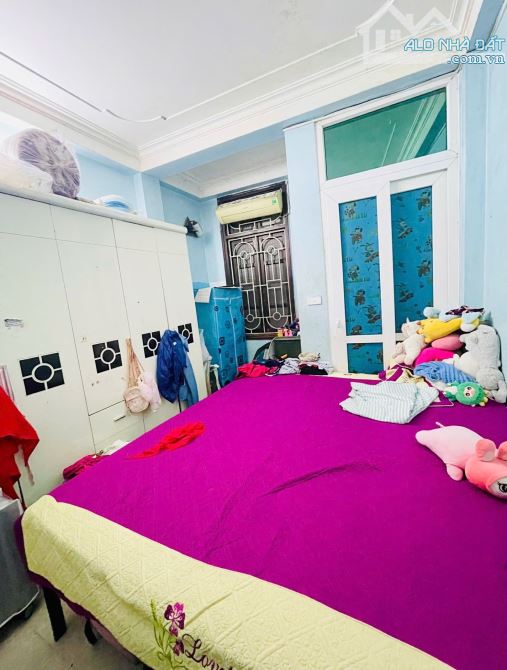 Bán nhà Phạm Văn Đồng, dân xây khung cột, ô tô đỗ cách nhà 30m, sau quy hoạch ra mặt phố