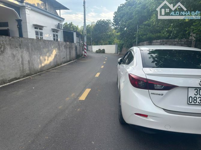 Bán đất xã Cẩm Lĩnh, Ba Vì, gần hồ suố hai, đường nhựa, xe tải,xe buýt đỗ. Sổ Đỏ DT 100m2,