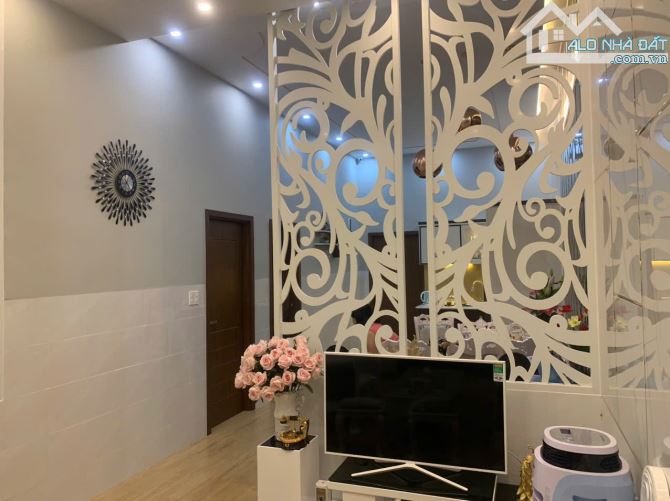 Bán Nhà Phú Thọ Thủ Dầu Một Bình Dương. Diện tích: 7.7x23 tổng 149.8m2 có 80m2 thổ cư - 10