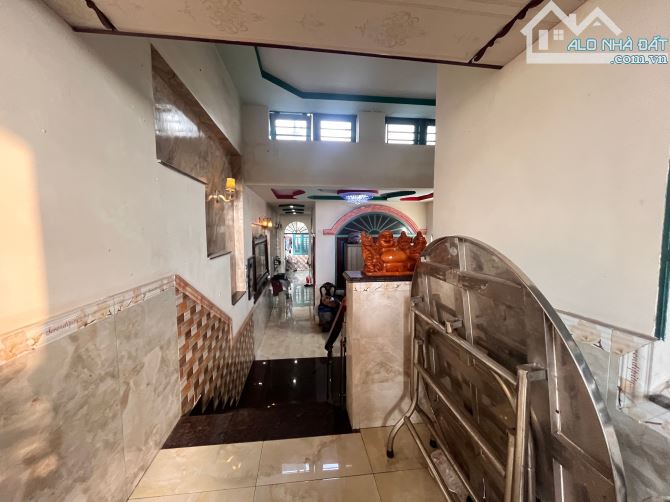 BÁN NHÀ MẶT TIỀN NGUYỄN ẢNH THỦ - KD ĐỈNH 4 TẦNG CHỈ HƠN 10 TỎI QUÁ RẺ KHÔNG CÓ CĂN THỨ 2 - 8