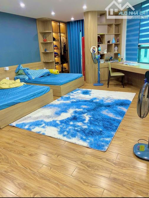 LÔ GÓC SIÊU ĐẸP - MỚI- HÀNG XÓM HIMLAM VẠN PHÚC-7 TẦNG THANG MÁY-23TỶ - 10