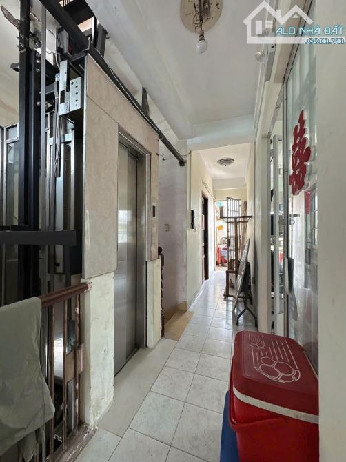 Bán nhà hẻm 10m Cao Thắng Q3 ngay chợ Bàn Cờ ngang 6.5m 7 lầu 163m2 16PN TN 100tr 55 tỷ - 10