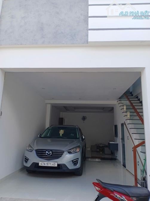 Nhà 3 lầu hẻm 404 Hùng Vương - Phường Tân Lập - 11