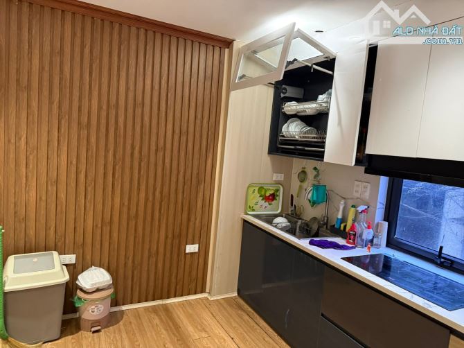 Tập thể tầng 2 Lương Định Của,đẹp như chung cư cao cấp. - 11