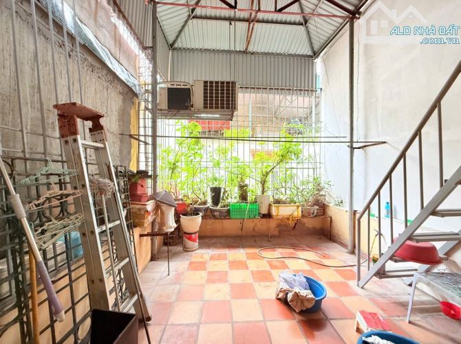 GIẢNG VÕ - VŨ THẠNH - 51M2 - 4 TẦNG - MT 3.8M - 2 THOÁNG - 4 NGỦ - DÂN XÂY - CHỈ HƠN 12 TỶ - 11