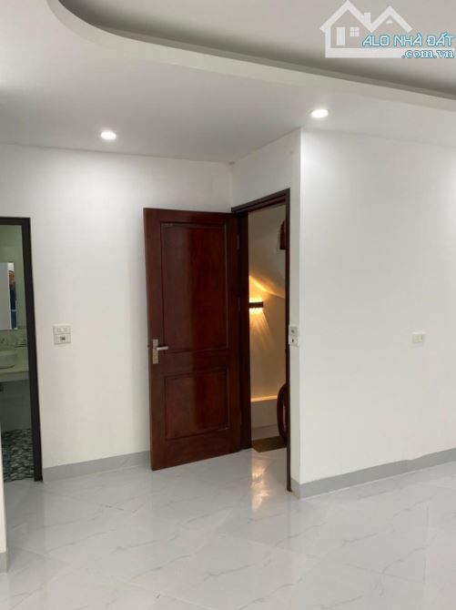 🔥 NHÀ ĐẸP THANH BÌNH – 5 TẦNG – NGÕ 3 GÁC – GẦN PHỐ – Ở SƯỚNG, GIÁ CHỈ 6.95 TỶ 🔥 - 1