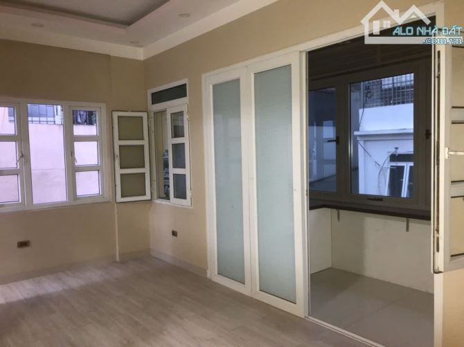 Cho Thuê Nhà ngõ chùa Liên Phái, Phố Bạch Mai, Cầu Dền, HBT. DT 32m x 5 tầng, giá 20tr - 1