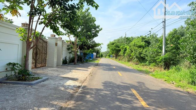 Đất Làm Nhà Vườn Gần Biển Mặt tiền đường Nguyễn Huệ- Đất Đỏ- BRVT ( xã Phước Hải- TPHCM) - 1