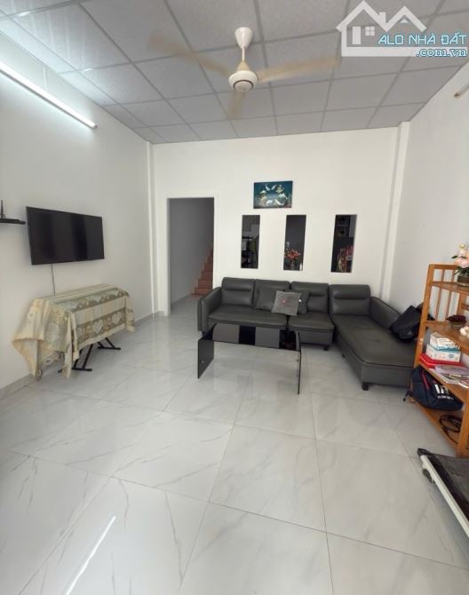 HẺM Ô TÔ lý thuyết, NHÀ MỚI 54m2 (4.1 x 13.5) 2 Tầng 3PN, chỉ 7.1ty, P1 Gò Vấp - 1