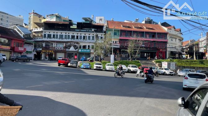 NHÀ PHỐ MT KINH DOANH TRUNG TÂM ĐÀ LẠT 70m2 5 TẦNG HOÀN CÔNG CÓ THANG MÁY - 1