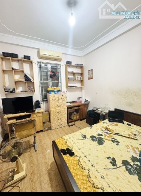 NHÀ ĐẸP – NGÕ NÔNG – 5M RA Ô TÔ TRÁNH  DT :36m_ GIÁ 7.8 TỶ. - 1