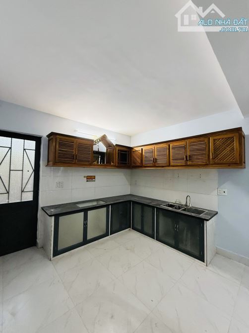 Nhà đẹp gác lửng thoáng mát thông xuống Khu Quy Hoạch Bàu Vá - 1