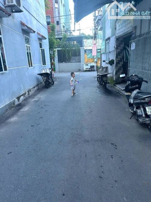 Bán nhà Bùi Chát Liên Chiểu 70m2 giá 3.95 tỷ - 1