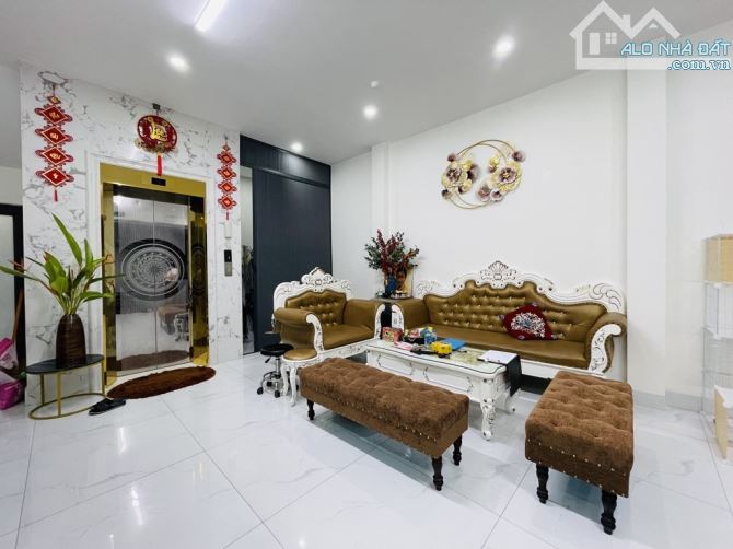 Bán nhà Tây Hồ Âu Cơ DT 52m2, 7 tầng thang máy, thiết kê hiện đại, ở sướng - 1