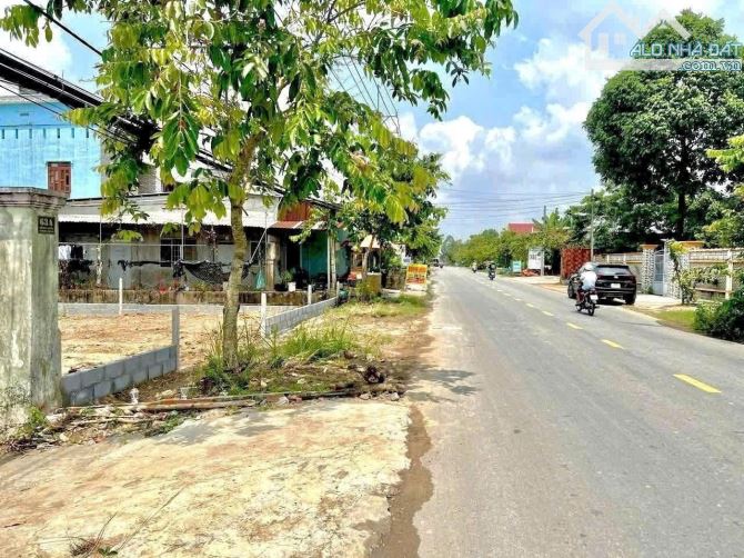 BÁN GẤP LÔ GÓC TP.HCM CỰC HIẾM-SAU CHỢ - 1