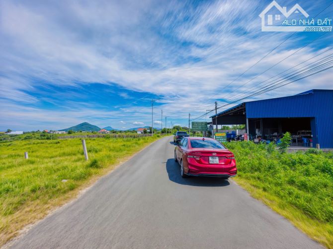 SIÊU HOT Đất MT Đường Đinh Công Tráng 10x23m (237,9m2) Gía Cực rẻ: 1,5 Tỷ Gần Biển Lagi - 1