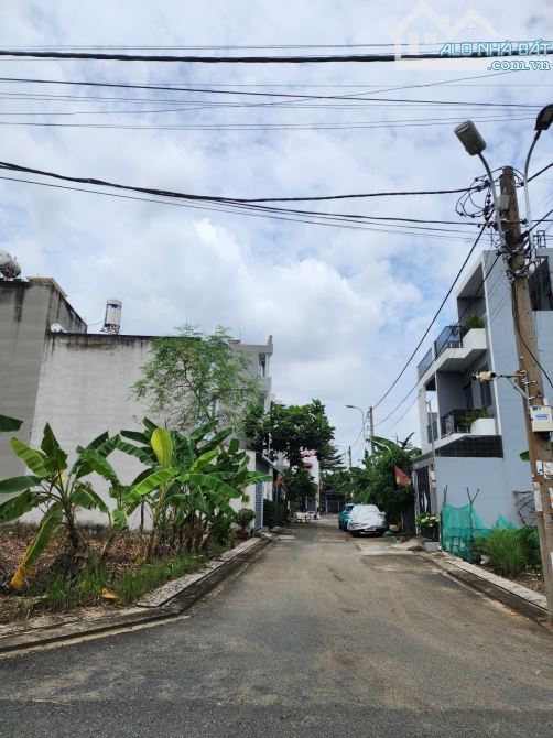💣Góc 2MT đất 82M2(7X12) - 4.55Tỷ - Trường Lưu- Long Trường- Tiện xây cao tầng kinh doanh. - 1