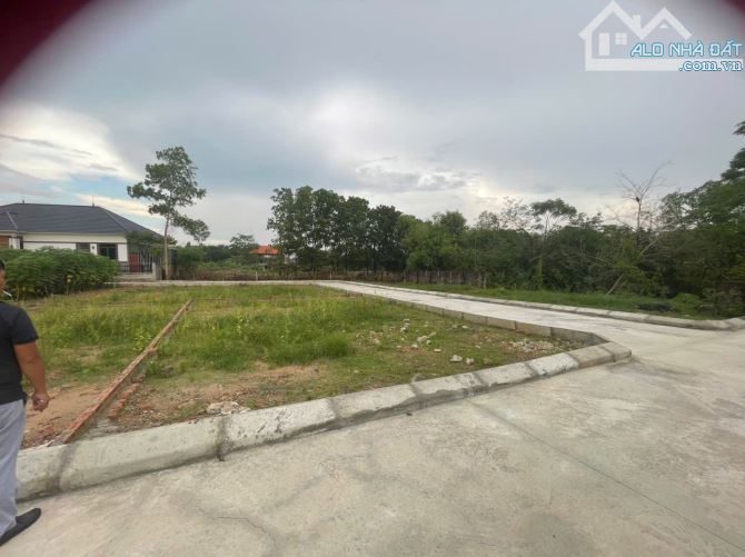 💥💥CHÍNH CHỦ GỬI BÁN PHÂN LÔ F0 103m FULL THỔ CHỈ 2đ - 1