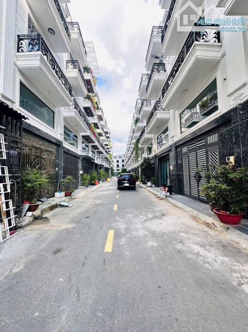 Nhà Đẹp Khu Dân Cư Thành Đô 1 ( 4.2M x 12.5M ) 1 trệt 3 lầu TX38 Q12 - 1