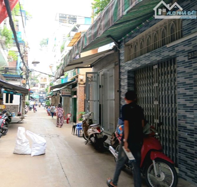 BÁN NHÀ NGUYỄN TRÃI – P.2 – QUẬN 5 – GIÁ CỰC TỐT FULL TIỆN ÍCH XUNG QUANH - 1