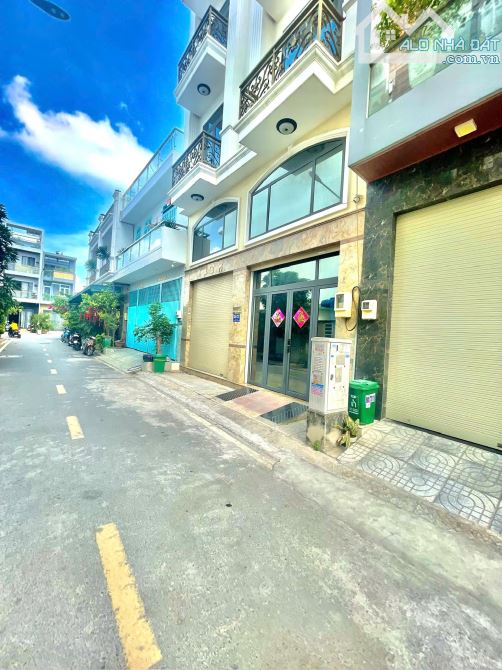 Cần Bán Gấp 60m2 Đất Thổ Cư- Gần Aeon- BV Bình Tân- Sổ Sẵn - 1
