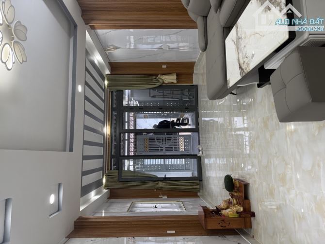 **Nhà mới 2 tầng, xã Nhà Bè, 85m², hẻm 4m xe hơi – Giá chỉ 5.5 tỷ** - 1