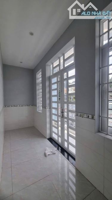 Np887 Bán nhà 1 trệt 1 lầu gần VinCom cách đường Dường Tử Giang 40m, Tân Mai, Biên Hòa, Đồ - 1