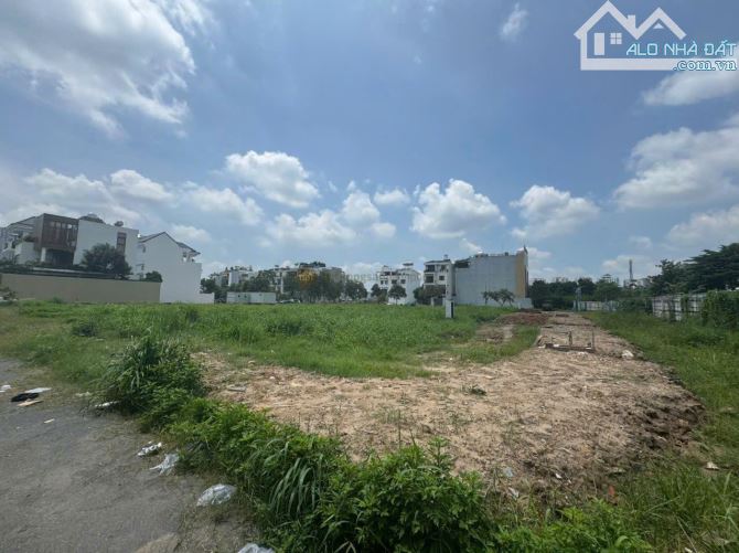 Bán 2 lô liền kề dự án Tân Tạo, mặt tiền đường Nguyễn Hoàng, P. An Phú, Tp Thủ Đức. - 1