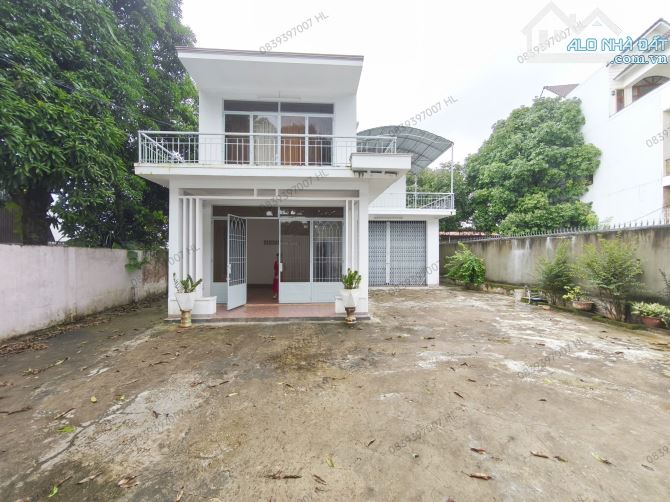 Cho thuê nhà đất diện tích lớn đường Nguyễn Khuyến Tân Lợi Đắk Lắk - 1