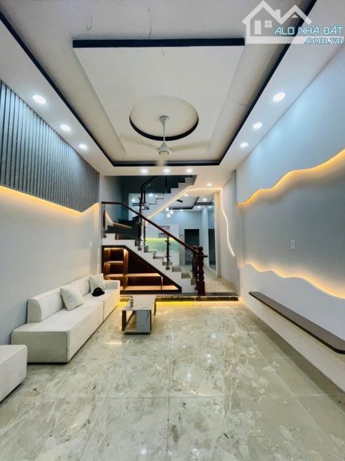 Nhà 3 tầng FULL NỘI THẤT đường THẠNH XUÂN 22 phường THẠNH XUÂN Q12 DT 61m2 (4x15,24) đường - 1