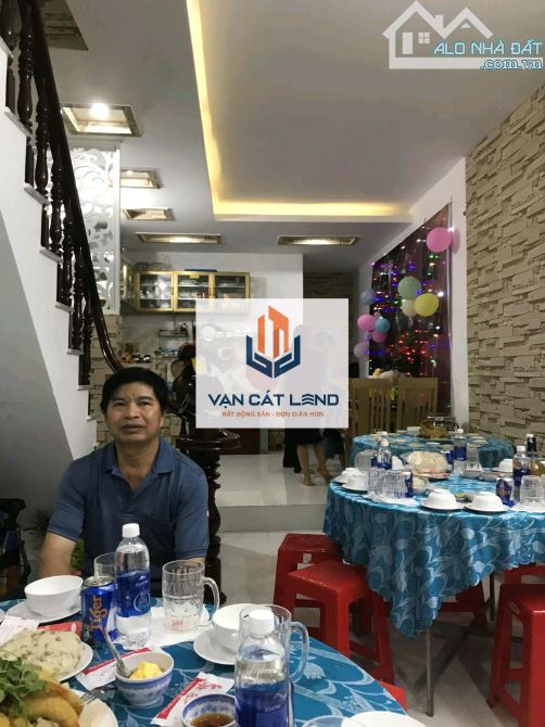 🏡 CHO THUÊ NHÀ 1 TRỆT 1 LẦU – HẺM Ô TÔ NGÔ ĐỨC KẾ, P.7 – 100M² – GIÁ 7TR/THÁNG - 1