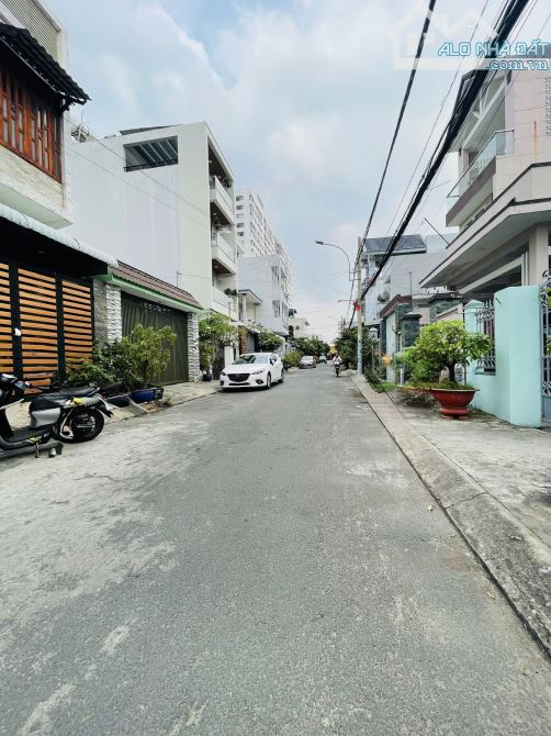 Hàng Đầu Tư Chốt ngay kẻo lỡ Nhà mặt tiền 105m2 ngang 5m ngay Đào Trinh Nhất Linh Tây 8.4T - 1