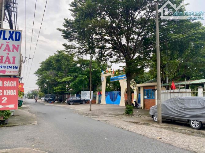 Lô đất biệt thự  mặt tiền đường Hồ Hòa ngay uỷ ban phường Tân Phong - 1