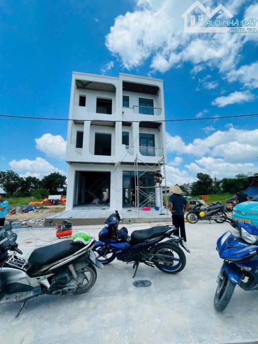 BÁN ĐẤT CHÍNH CHỦ 4x30 NGAY THỦ DẦU MỘT - 1