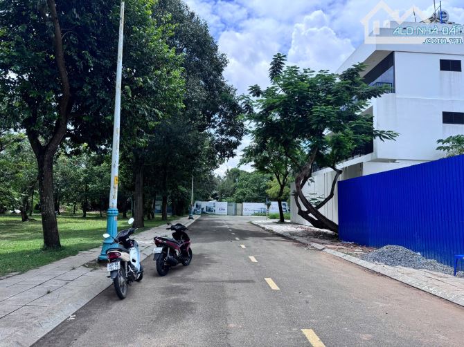 Lô đất Thạnh Mỹ Lợi đối diện công viên ngag 9m dài 23m giá chỉ 150tr/m - 1