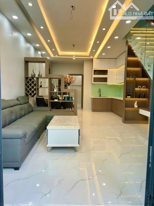 Nhà 2 Tầng - 4.5x23 - Lô Nhì Huỳnh Tấn Phát - Quận 7 - Nhỉnh 8 Tỷ - 1