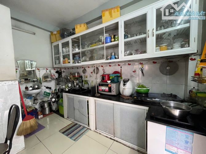 Bán nhà mặt tiền Ngô Quyền kiến thiết - Hiệp Phú - 1