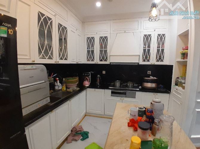 BÁN CĂN HỘ CC 140M² – 2 MẶT THOÁNG – FULL TIỆN TÍCH – 3 NGỦ RỘNG – VIEW ĐẸP - 1