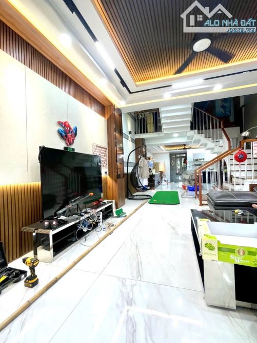 CHÍNH CHỦ BÁN NHÀ 4 TẦNG MẶT TIỀN NGUYỄN HÀNG, VIEW HỒ RẤT ĐẸP- 100m2 GIÁ CHỈ 10,7TỶ - 1